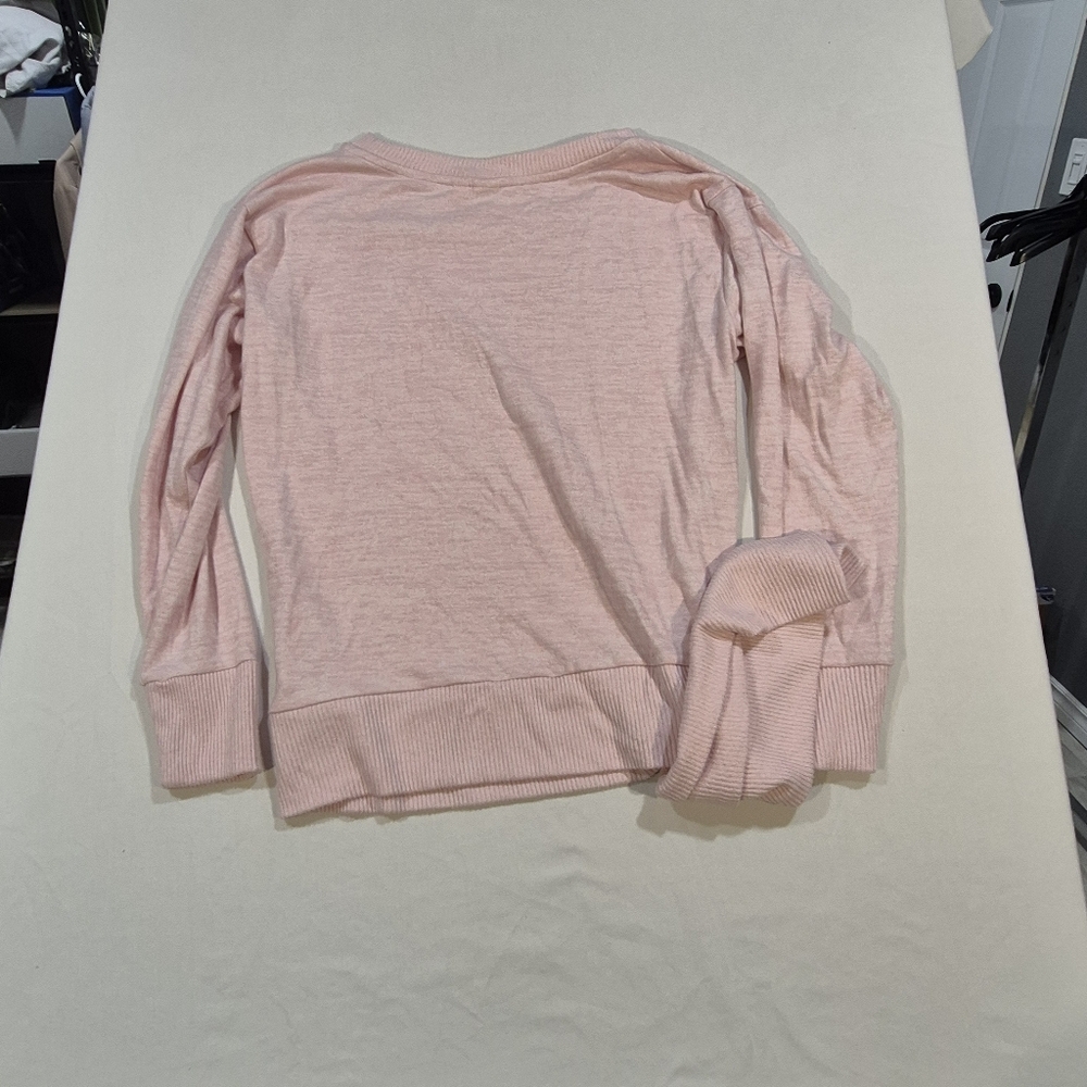 Gap Top - Picture 4 of 4